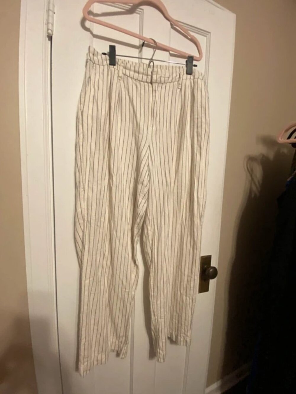 Women’s a new day size 12 cream and grey pinstripe linen blend pants